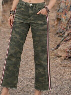 Zara Woman Camo Raw Fray Hem Crystal Embellished Crop Jean, Size 6